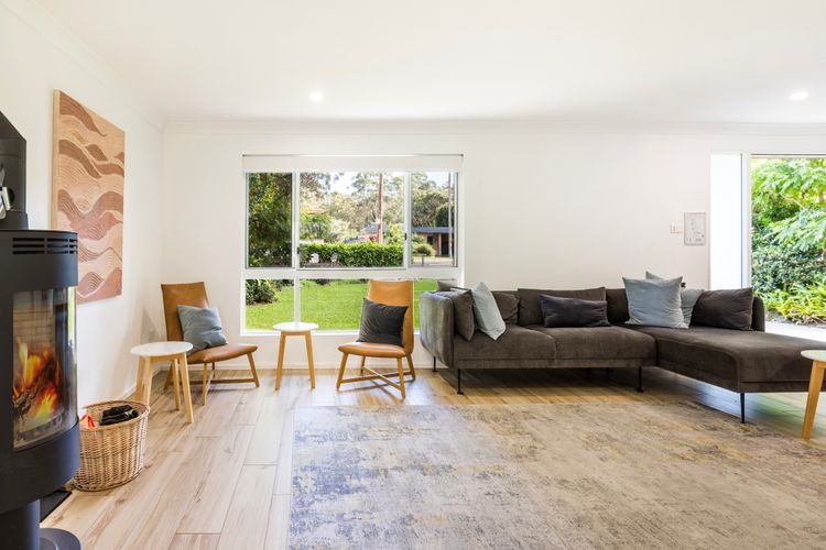 Coastal Oasis – Pet Friendly – 6 Mins Walk to Beach