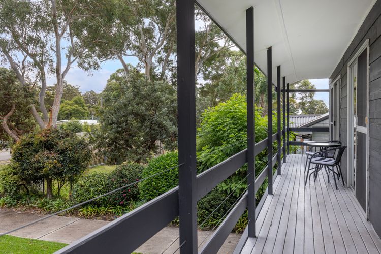 Coastal Oasis – Pet Friendly – 6 Mins Walk to Beach