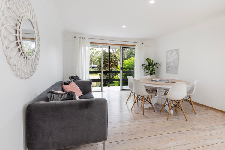 Coastal Oasis – Pet Friendly – 6 Mins Walk to Beach