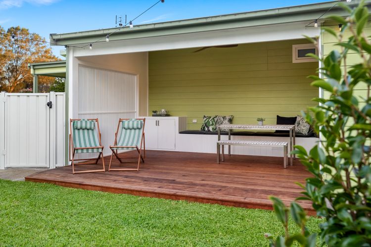 Amazing beach only a few minutes walk away, Easy access to an amazing surf beach for surfing