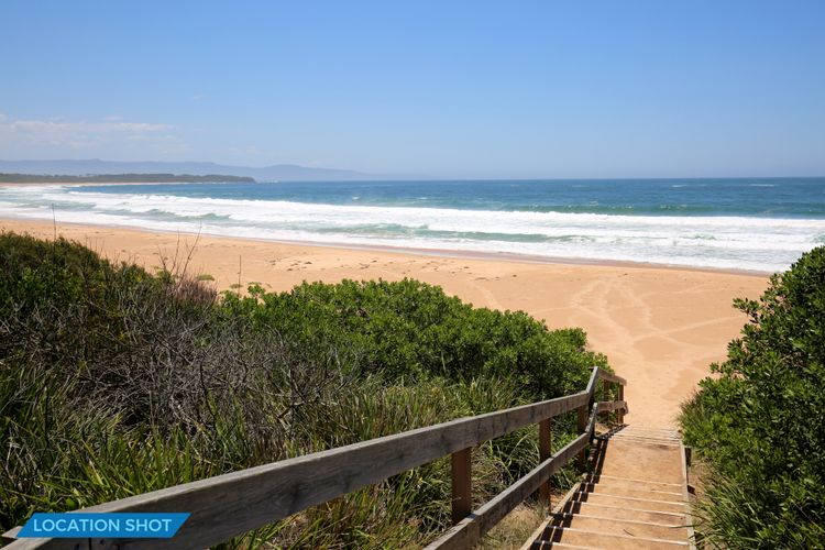 Amazing beach only a few minutes walk away, Easy access to an amazing surf beach for surfing