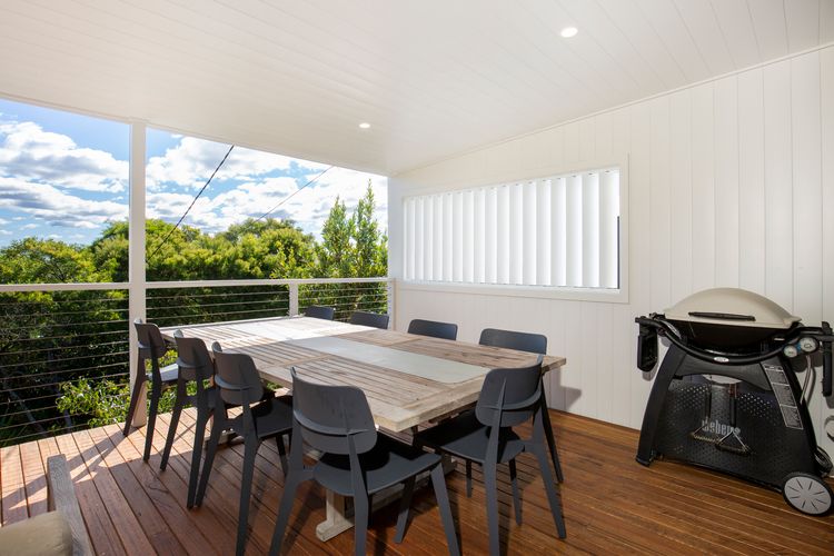 Beachcomber @ Currarong – Pet Friendly – 5 Mins Walk to Currarong Rockpools