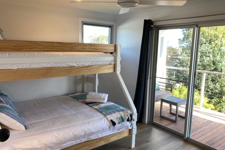 Beachcomber @ Currarong – Pet Friendly – 5 Mins Walk to Currarong Rockpools