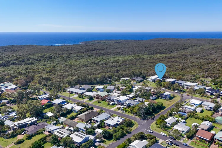 Beachcomber @ Currarong – Pet Friendly – 5 Mins Walk to Currarong Rockpools