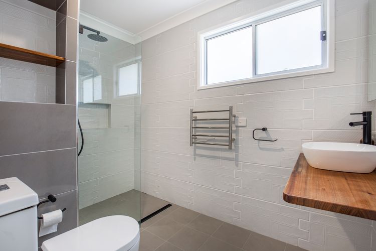 WindanSea Cottage – Pet Friendly – Ocean Glimpses