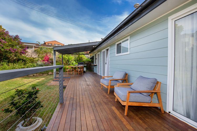 WindanSea Cottage – Pet Friendly – Ocean Glimpses