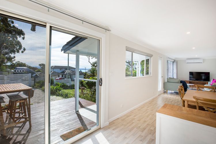 WindanSea Cottage – Pet Friendly – Ocean Glimpses