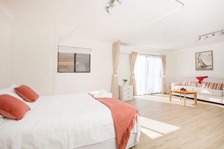 Watermans – Absolute Beachfront – Pet Friendly