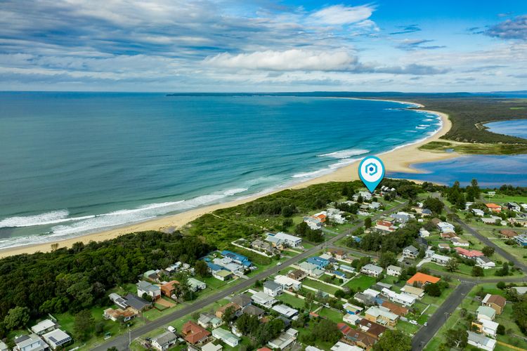 Watermans – Absolute Beachfront – Pet Friendly