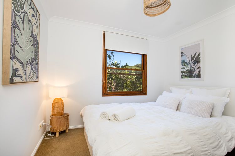 Amazing beach only a few minutes walk away, Easy access to an amazing surf beach for surfing