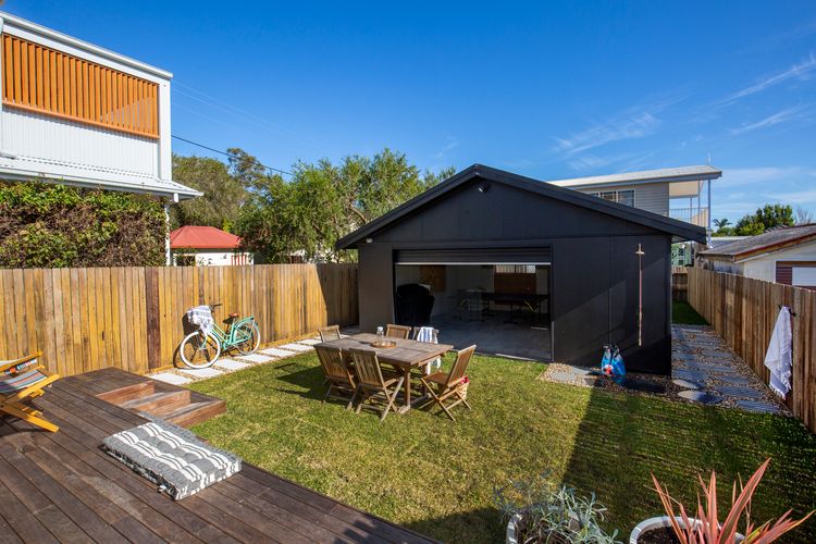 Fishery Road Cottage – Newly Renovated – Pet Friendly – 2 Mins Walk to Beach