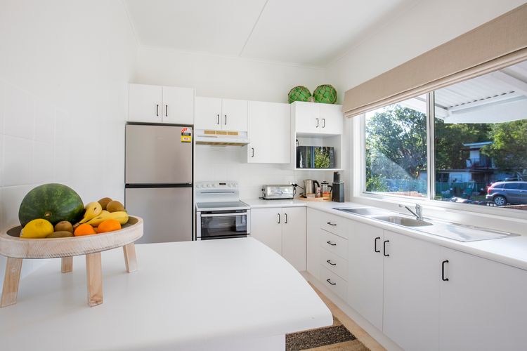 Fishery Road Cottage – Newly Renovated – Pet Friendly – 2 Mins Walk to Beach
