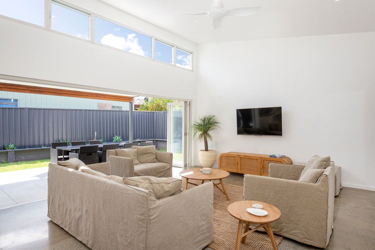 Bathers – Pet Friendly – 4 Mins Walk to Beach