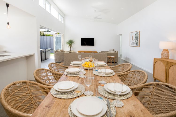 Bathers – Pet Friendly – 4 Mins Walk to Beach