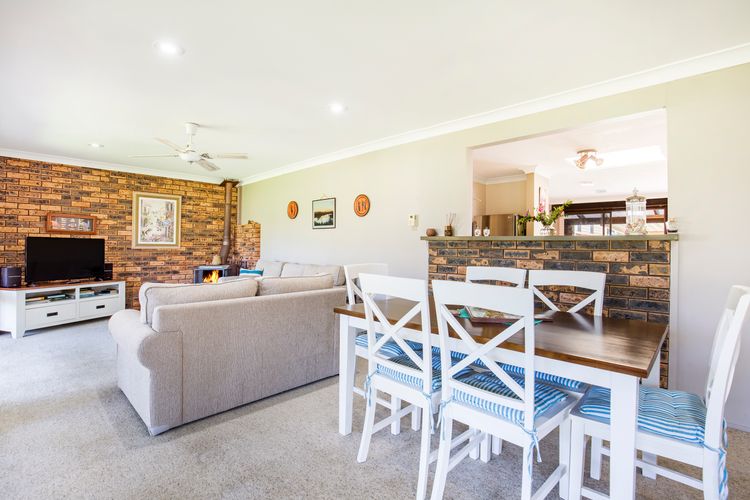 Enchante` – Pet Friendly – Absolute Waterfront – Fireplace