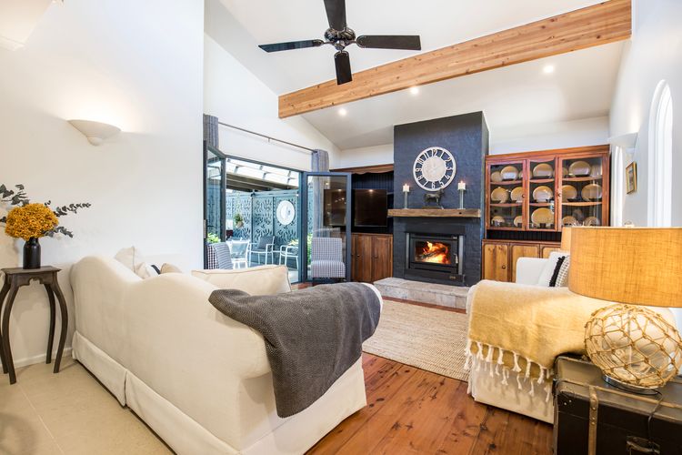 Mulberry House – Pet Friendly with Swimming Pool