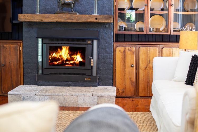 Mulberry House – Pet Friendly with Swimming Pool