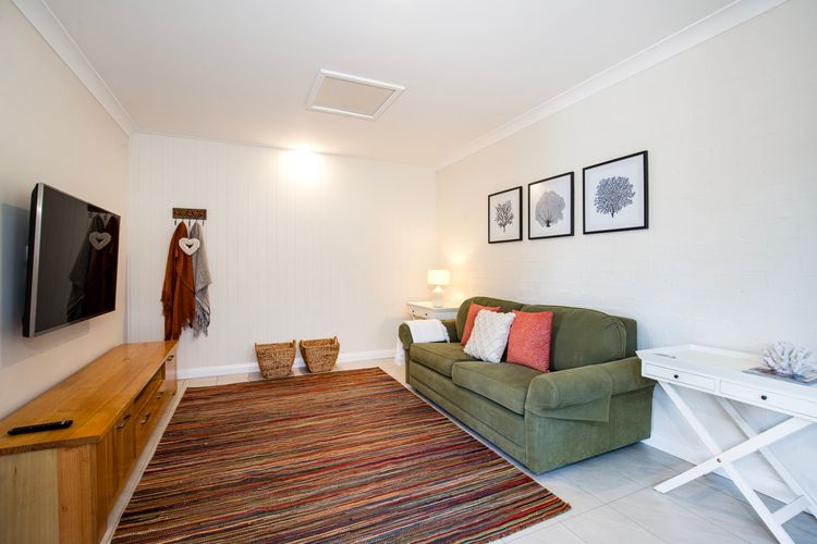Alkira – Pet Friendly – 4 Mins Walk to Beach