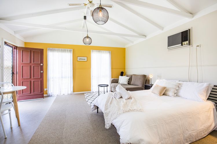 Callala Calm – Pet Friendly – 5 Mins Walk to Beach
