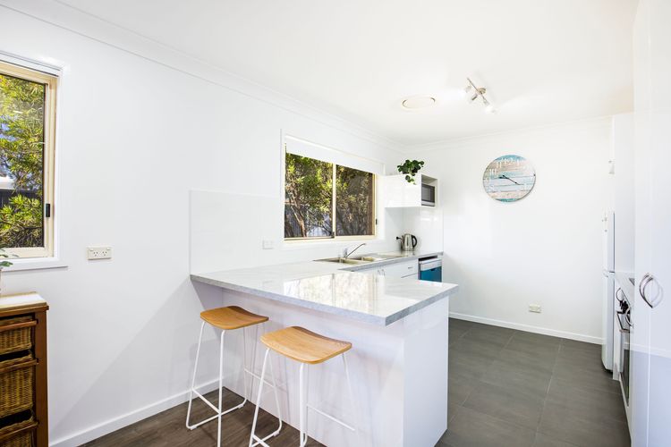 Coastal Capers – Pet Friendly – 10 Mins Walk to Beach