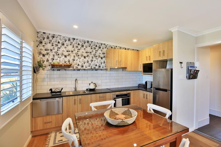 Jervis Bay Beach Shack – Pet Friendly – 1 Min Walk to Beach