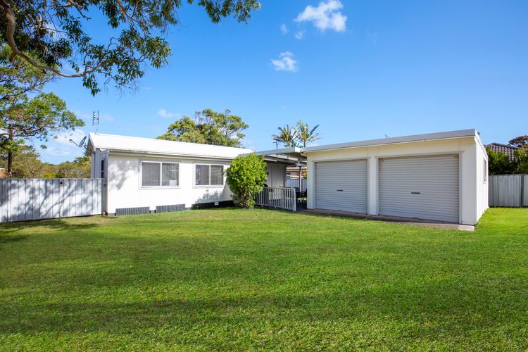 Idle Hours – Pet Friendly – 5 Mins Walk to Beach