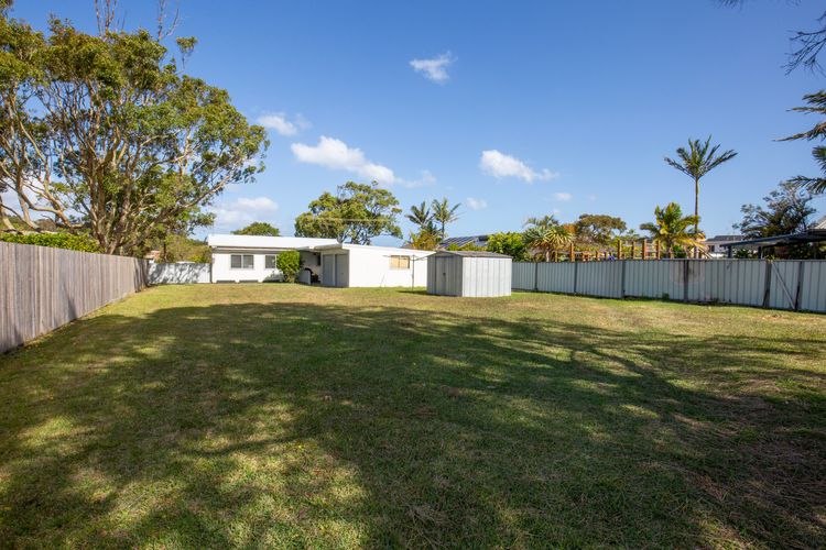 Idle Hours – Pet Friendly – 5 Mins Walk to Beach