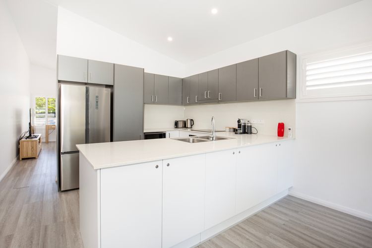 Sanctuary Blue – Pet Friendly – 5 Mins to Hyams Beach