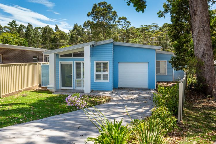 Sanctuary Blue – Pet Friendly – 5 Mins to Hyams Beach