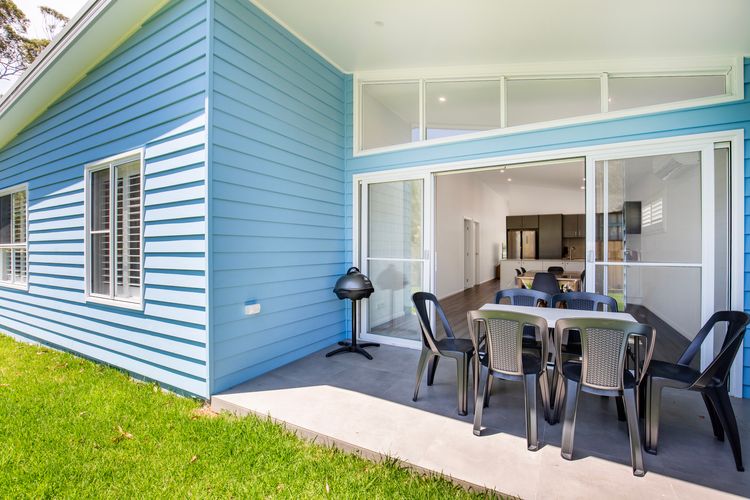 Sanctuary Blue – Pet Friendly – 5 Mins to Hyams Beach