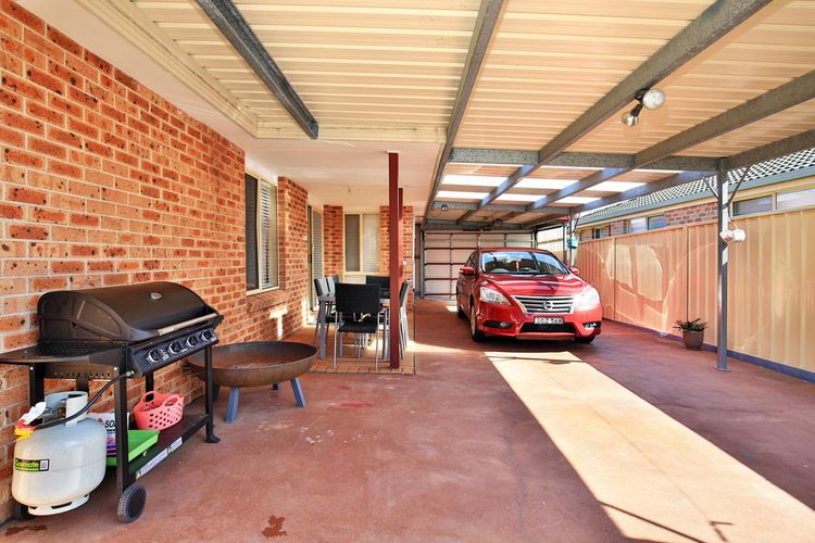 Kingfisher – Pet-Friendly – 10 Min Walk to Beach
