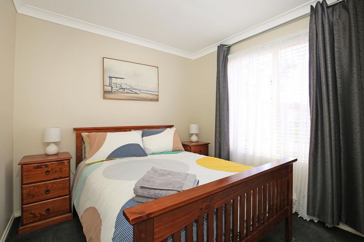 Kingfisher – Pet-Friendly – 10 Min Walk to Beach