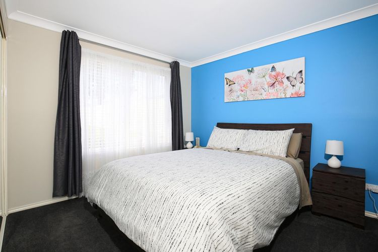 Kingfisher – Pet-Friendly – 10 Min Walk to Beach