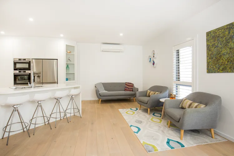 Bower’s Nest – Pet Friendly – 2 Mins Walk to Beach