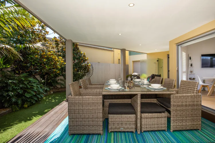 Bower’s Nest – Pet Friendly – 2 Mins Walk to Beach