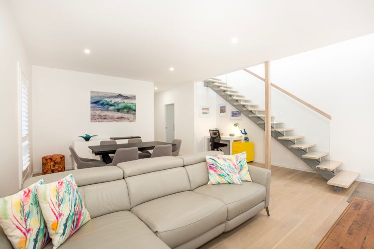 Bower’s Nest – Pet Friendly – 2 Mins Walk to Beach
