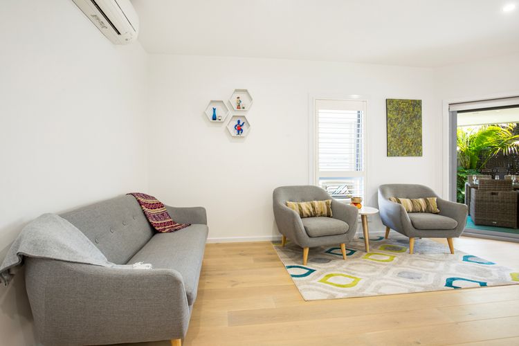 Bower’s Nest – Pet Friendly – 2 Mins Walk to Beach