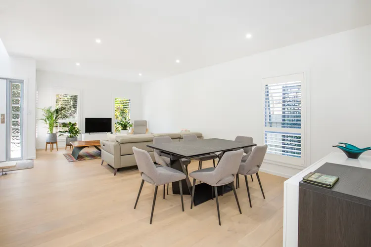 Bower’s Nest – Pet Friendly – 2 Mins Walk to Beach