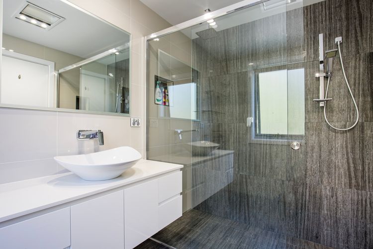 Bower’s Nest – Pet Friendly – 2 Mins Walk to Beach