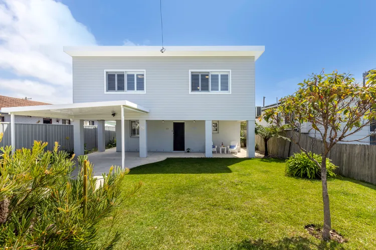 Just Beachy – Pet Friendly – 4 Mins Walk to Beach