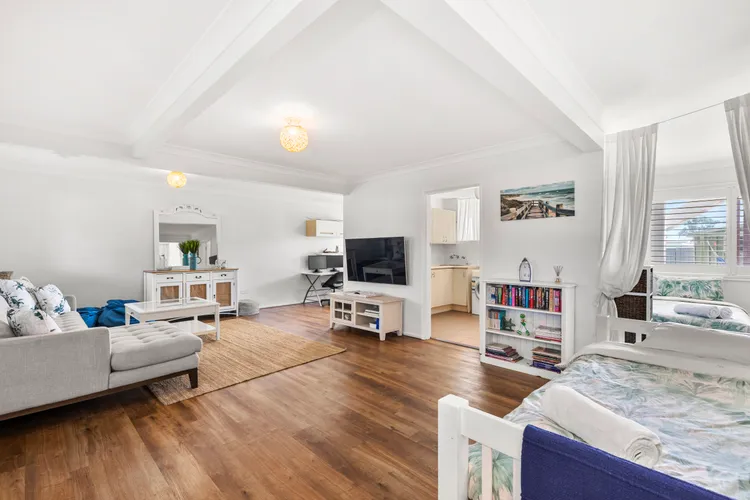Just Beachy – Pet Friendly – 4 Mins Walk to Beach