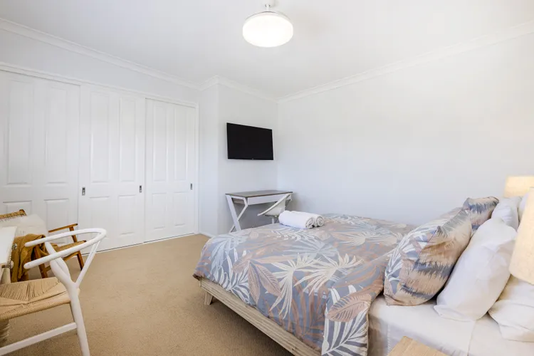 Just Beachy – Pet Friendly – 4 Mins Walk to Beach