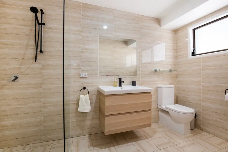 Seagrass – Pet Friendly – 10 Mins Walk to Beach