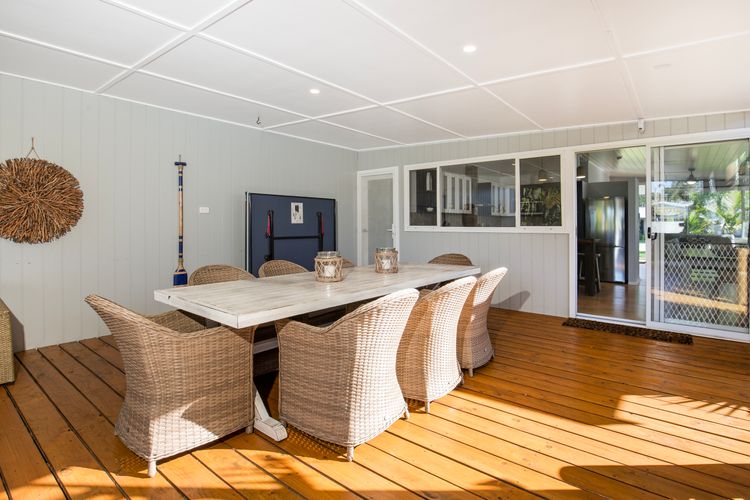 The Anchor – Pet Friendly – 5 Mins Walk to Beach – EV Charging