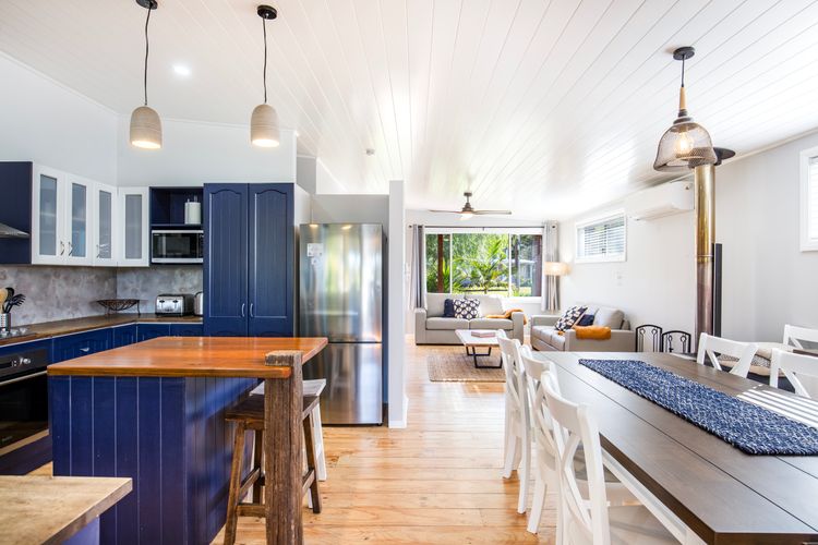 The Anchor – Pet Friendly – 5 Mins Walk to Beach – EV Charging