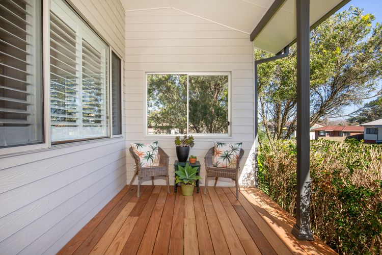 Amaroo – Pet Friendly – 2 Mins Walk to Beach – Outdoor Fireplace