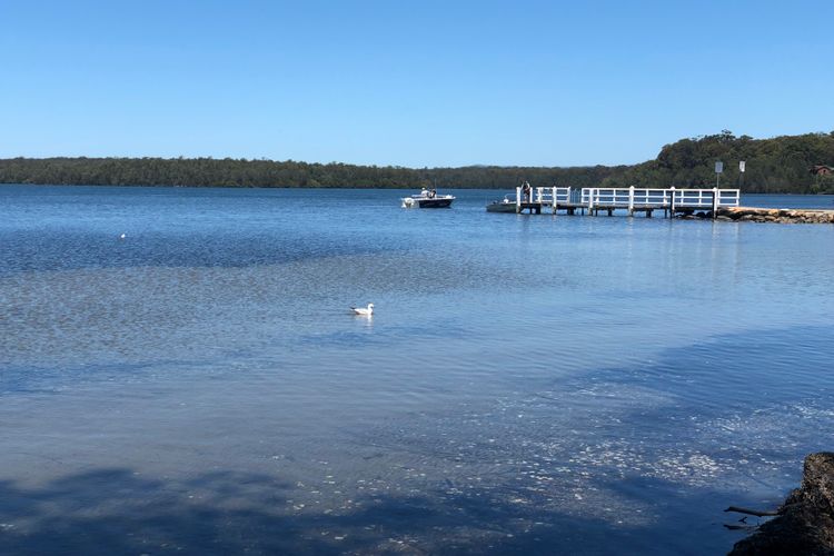 Reflections – Pet Friendly Waterfront