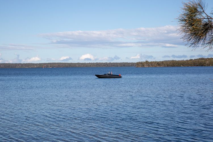 Reflections – Pet Friendly Waterfront