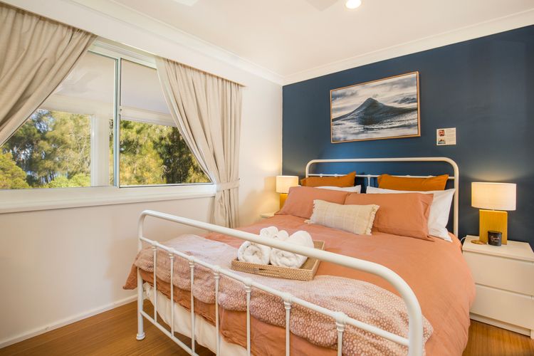 Reflections – Pet Friendly Waterfront
