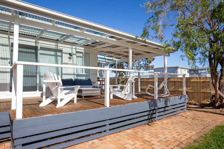 Breathe – Pet Friendly – 2 Mins Walk to Beach